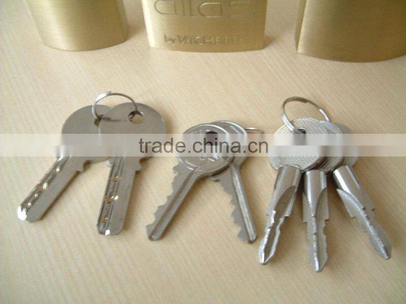 60mm Double Locking Mechanism tunular key brass padlock