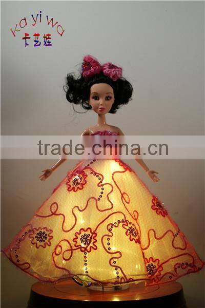 KaYiWa Plastic Barbie Dolls / Light Up Kids Toys / Luminescent Dress
