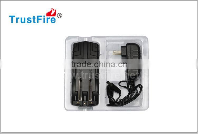 TrustFire 4.2V/5.0V portable charger for 14500,14650,17670,18500,18650,18700,22650,25500,26650 rechargeable batteries