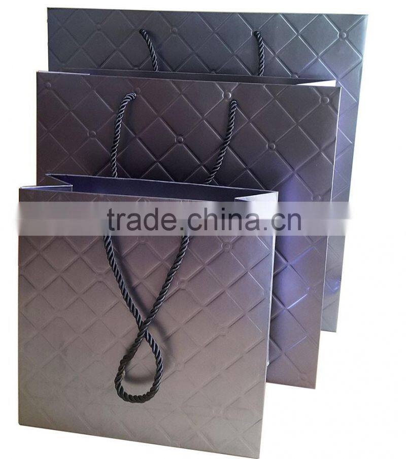 luxury high quality fashion paper shopping bag with embossing