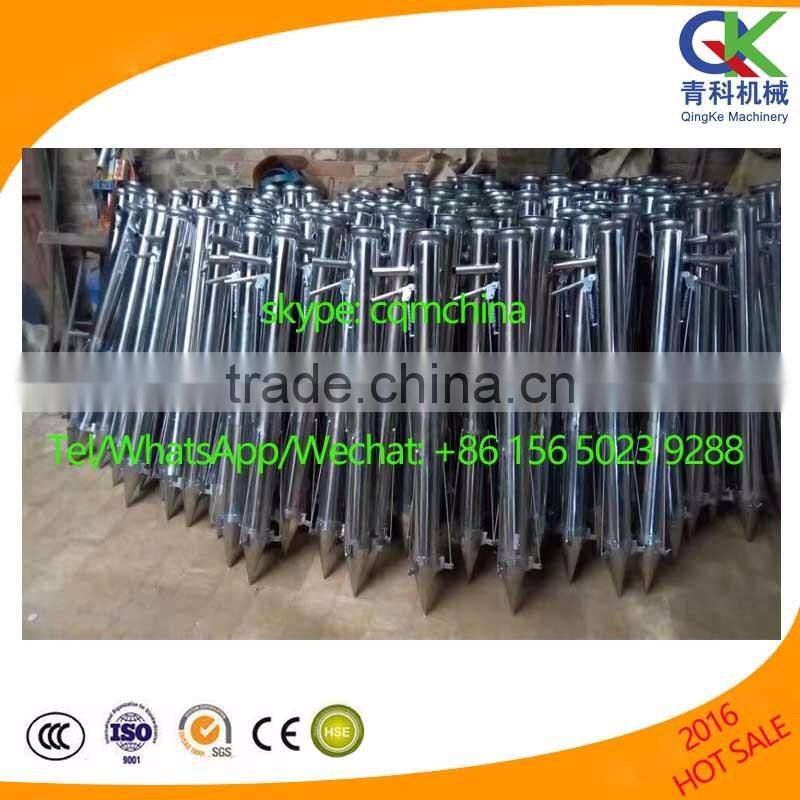 Transplanter for vegetable seedlings used for plastic film in greenhouse