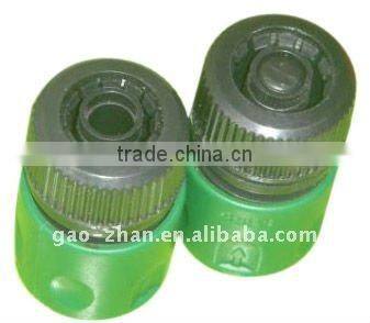 "Y" snap-in plastic hose connector with shut-off