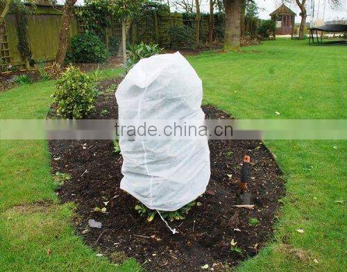 Winter Fleece Protective Cover Bag 80cm x 120cm made of fleece with high UV stabilization for plants