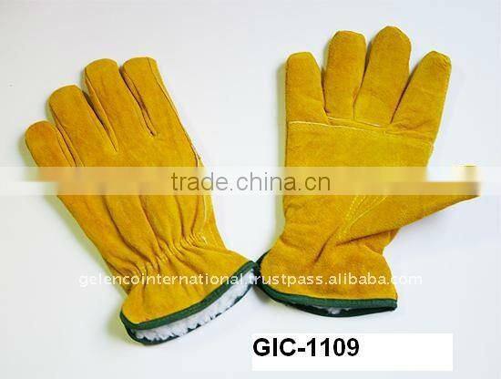 rugged wear work gloves