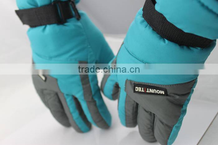 Gloves for ski winter sport riding gloves, comfortable and cheap keep warm riding gloves