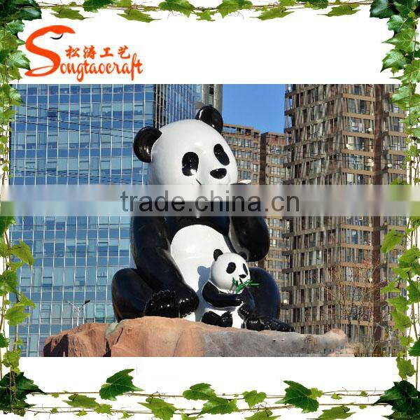 Outdoor Fiberglass Cartoon Artificial Fiberglass Panada Statue