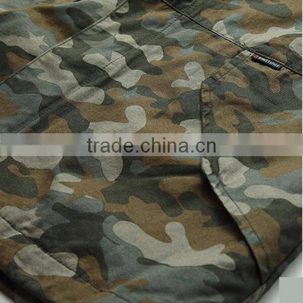 Urban Fashion OEM Man Camo Softshell Jacket