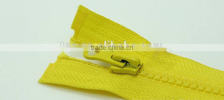 #5 Open End Plastic Zippers, zips