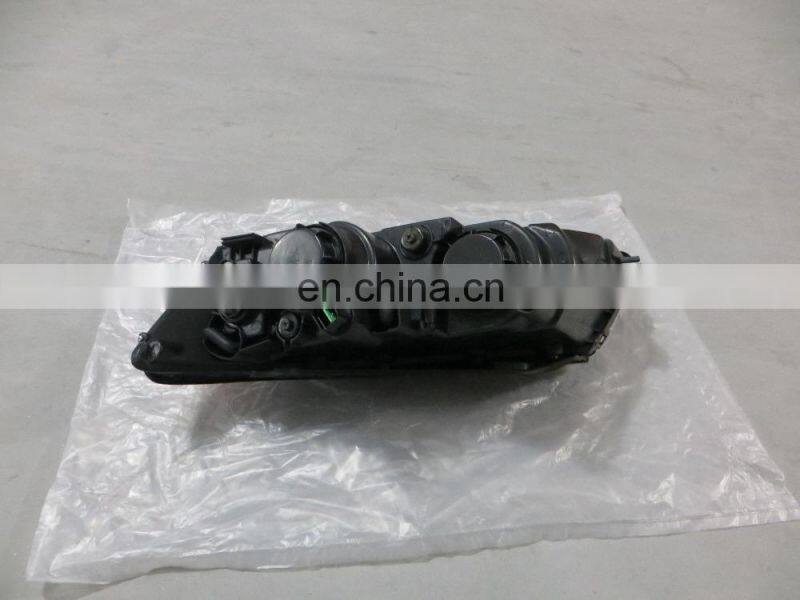 HEAD LAMP ,YELLOW FOR NF SONATA'04/L 92101-3K000 R 92102-3K000/AUTO PARTS