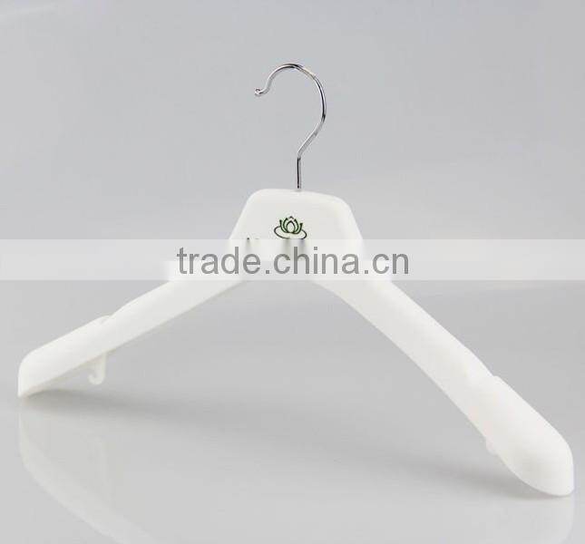 high end fashion velvet hanger with special shape for luxury clothes