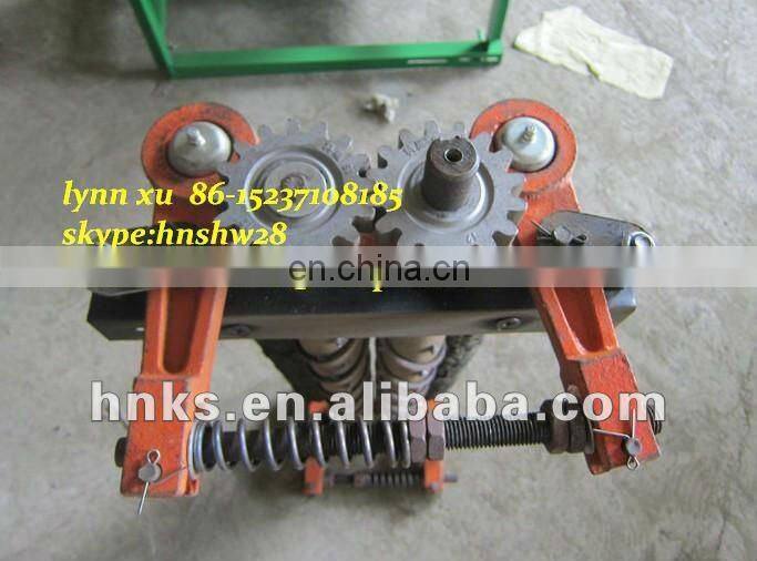 Cheaper family use small corn cob threshing machine