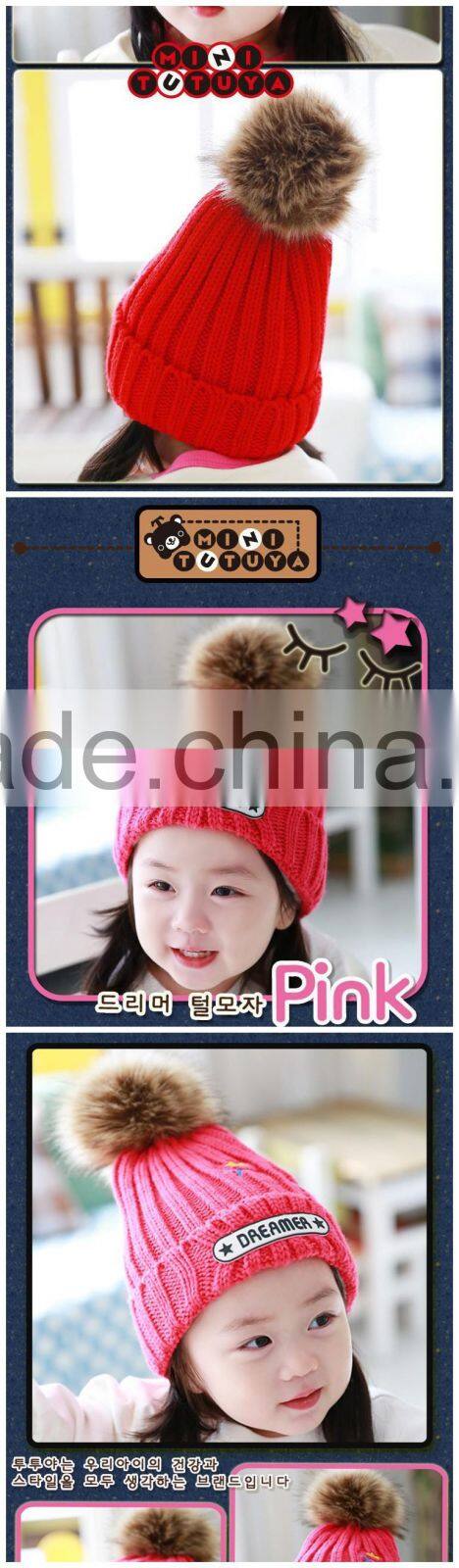 2015 Winter Latest DREAMER and Small Stars Embroidery Faux Fur Pom Pom Knitting Baby Kids Hat and Cap