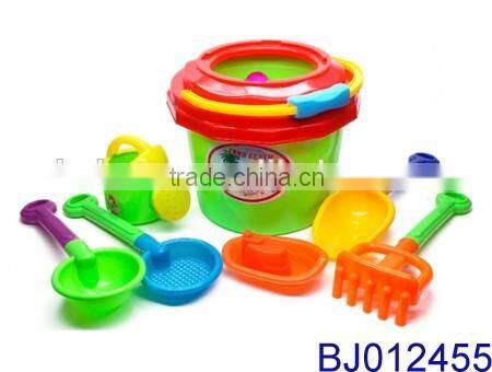2016 New kids toy cartoon truck with beach toys shovel set