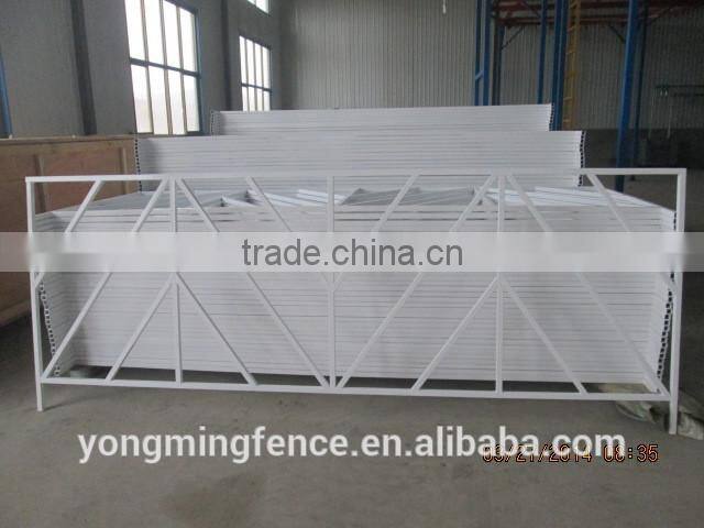 Metal crowd control barrier holder