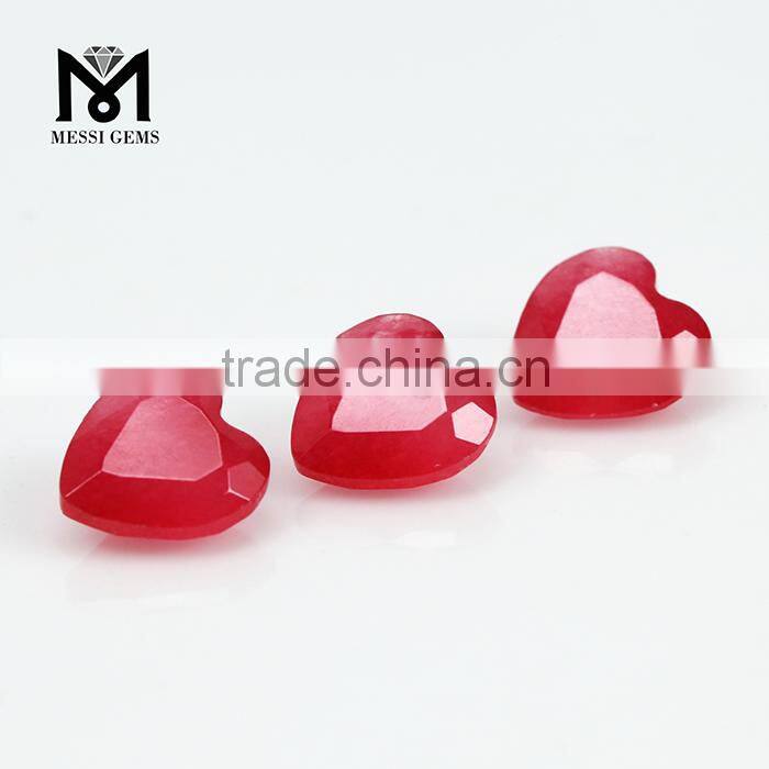 High Quality Precious Heart Machine Cut Natural Red Jade Gemstone