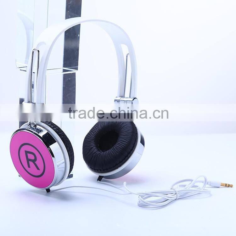 stylish headphone for gameplay