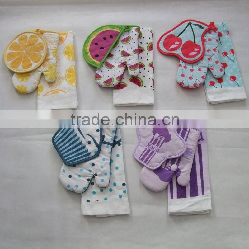 simple design pot holder and glove in european market shaped pot holder set cotton fruit shape kitchen set
