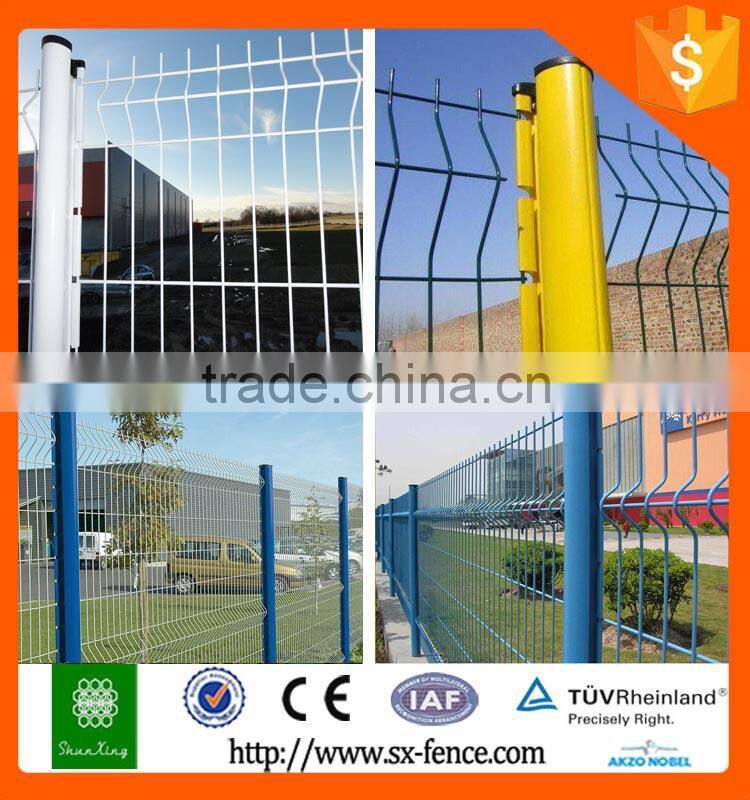 Hot Sales Galvanized welded wire security mesh folded fence