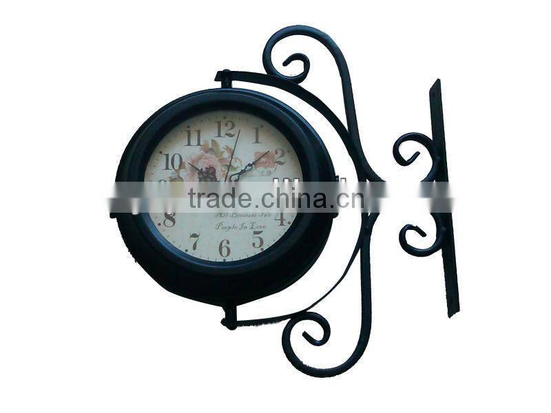 Cheap Wholesale Antique Double Sided Clocks Lighted Beautiful Iron Wall Clock