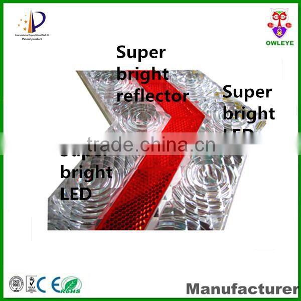 Portable Solar LED Arrow sign board for road work