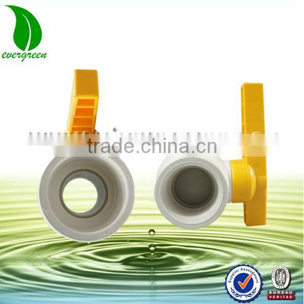 3/4" Female shut off pvc ball valve