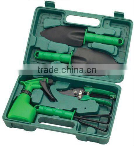 plastic deluxe garden tool kit