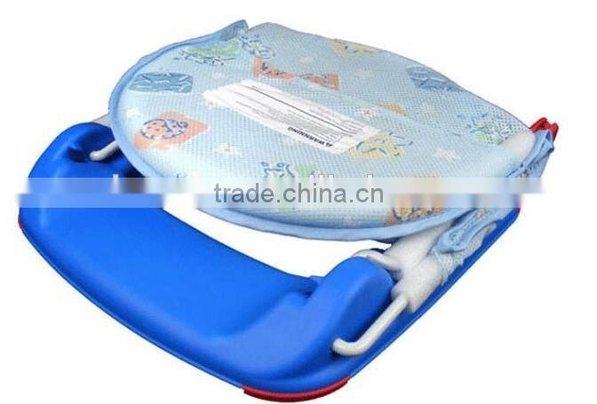Popular Baby Care Product Portable Foldable Baby Bather Bath Seat Chair