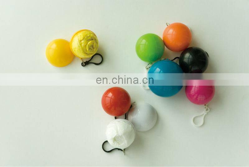 EMERGENCY PONCHO BALL WITH KEYCHAIN