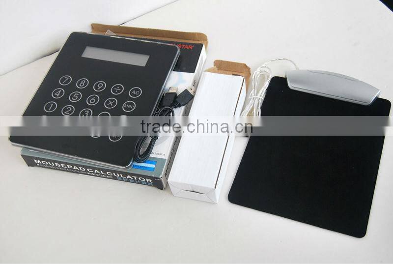 4-Ports USB 2.0 HUB with Retractable Mouse Pad