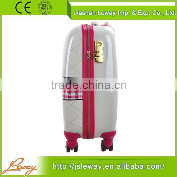 Cheap and high quality cartoon travel luggage bag