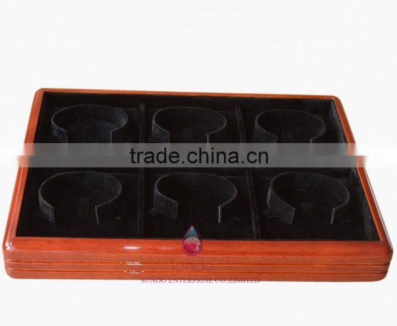 Fancy 6cps wooden jewelry bangle tray for display