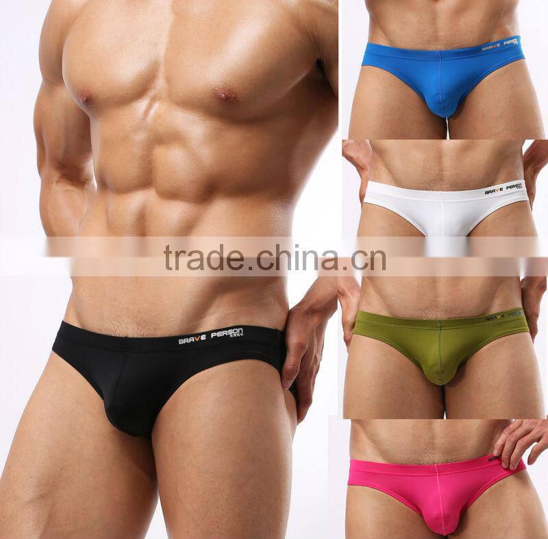2013 Popular hot sale mens swimwear manufacturer