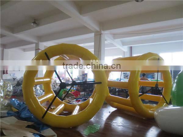 Wholesale Factory Price Inflatable Water Roller for Kids and Adults