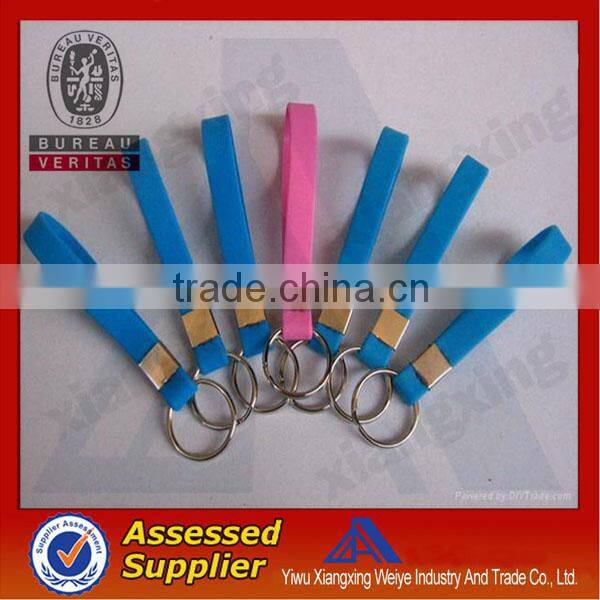 Competitive price colorful soft cheap Custom Fashion silicone Iphone keychain