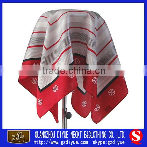 Heart pattern printed made square ladies scarves twill silk