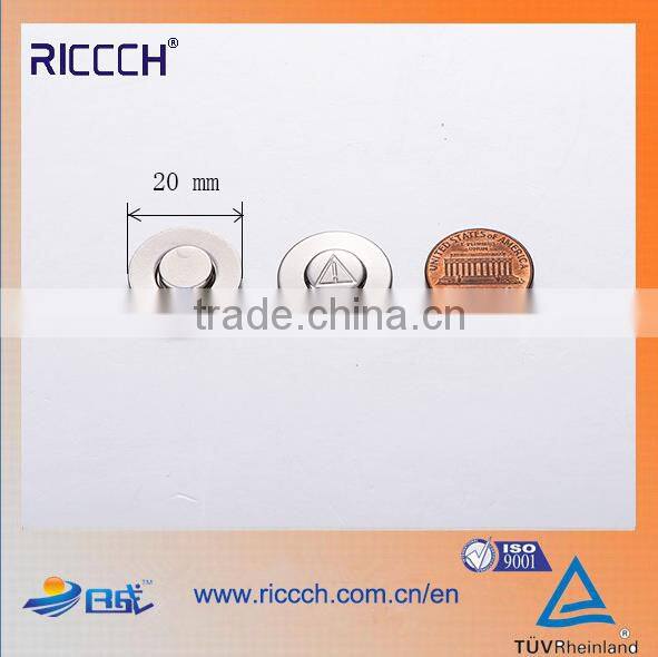 2015 factory direct cheap high quality metal magnetic name badge