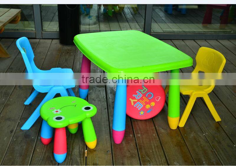 plastic foldable table
