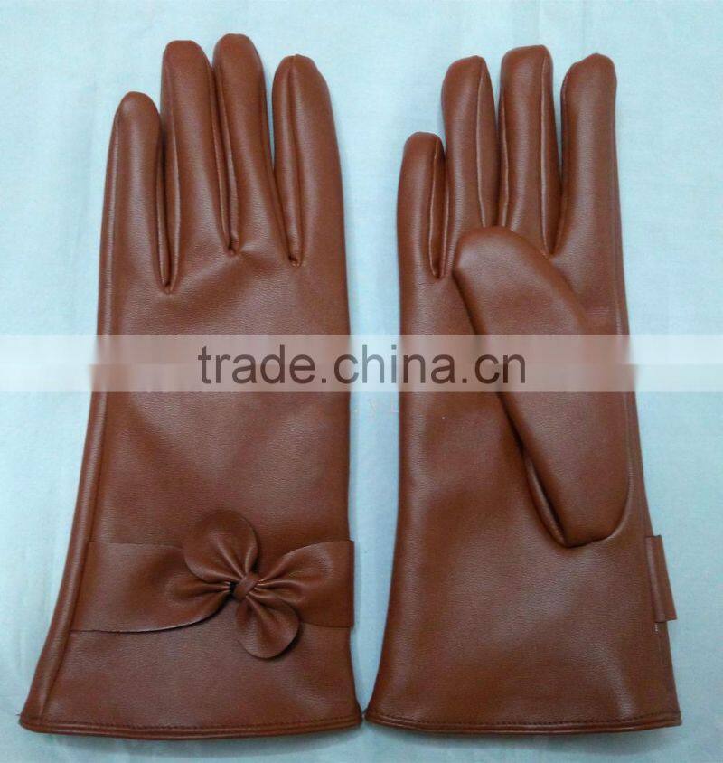 Wholesale accessory women leather gloves fashion style
