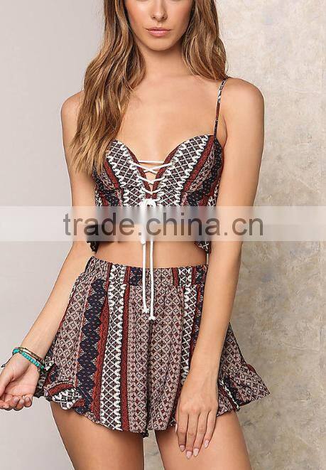2017 Wholesale Sexy Women Hippie Printed Halter Crop Tops And Pants Designs Stylish Two Piece Sets