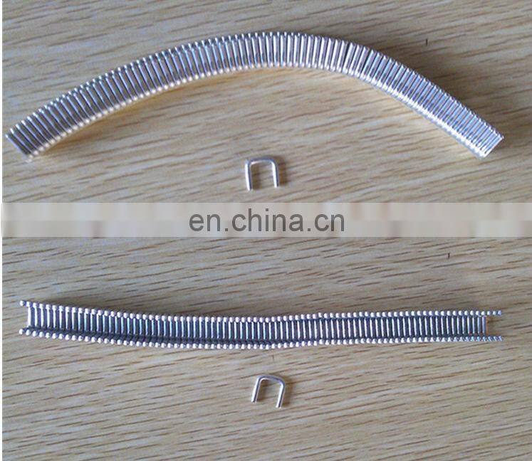 Fruit bag clipping machine