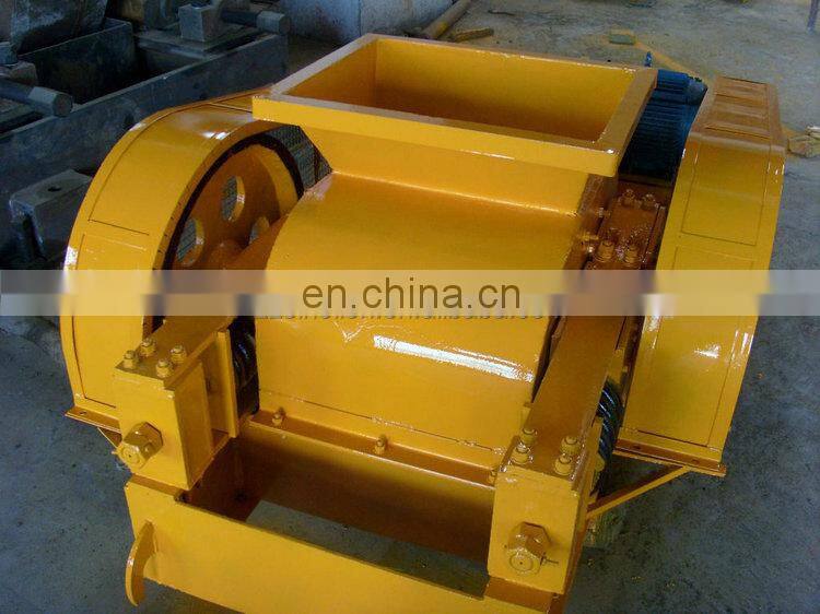 Stone secondary crushing equipment sand making roll mill crusher