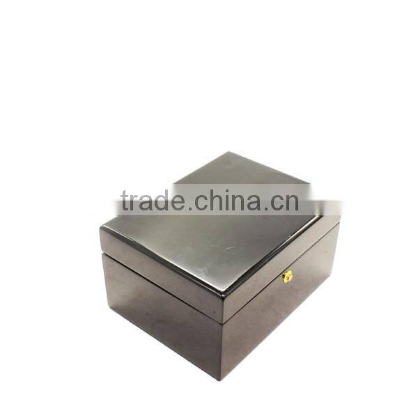 High gloss black Finish single Wooden Watch Box