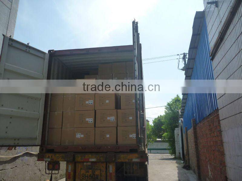 Hot selling aluminum 200 poker chip game set