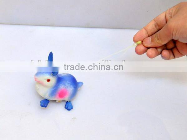 Hot Sale in Russia 4 inch Wholesale Educational Christmas Gift Kids Pull Thread Ship Toys, Rabbit Toy