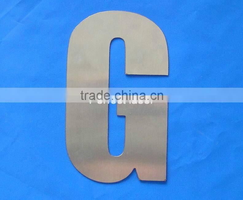 Perfect Laser 700W PE-M500-3015 YAG Metal Laser Cutting Machine