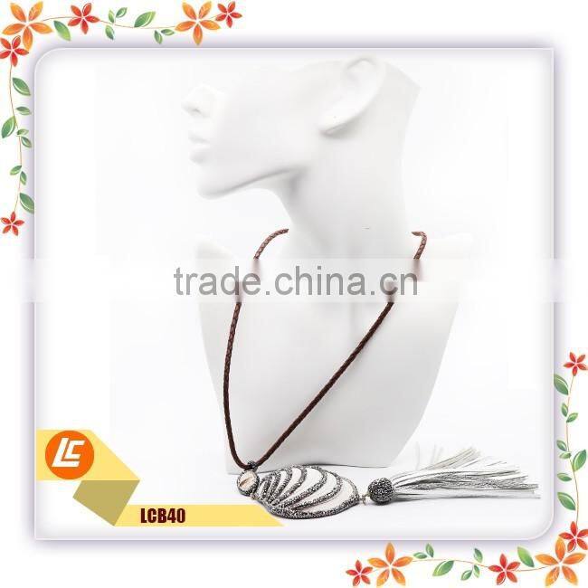 Stylish leather lariat necklace with tassel for women