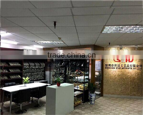 Stainless steel magnetic living floating locket pendant silver with crystals Charm Magnetic Glass Frame Necklace supplier