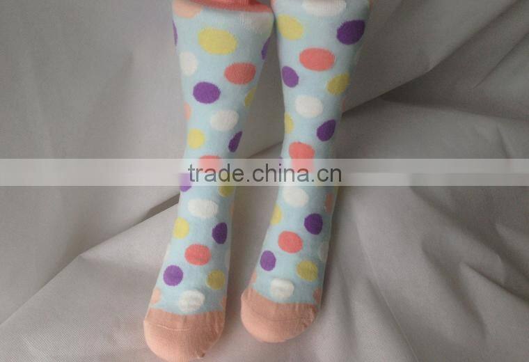 Low MOQ Brand Design Super Soft Colorful Dots Cotton Unisex Cozy Socks