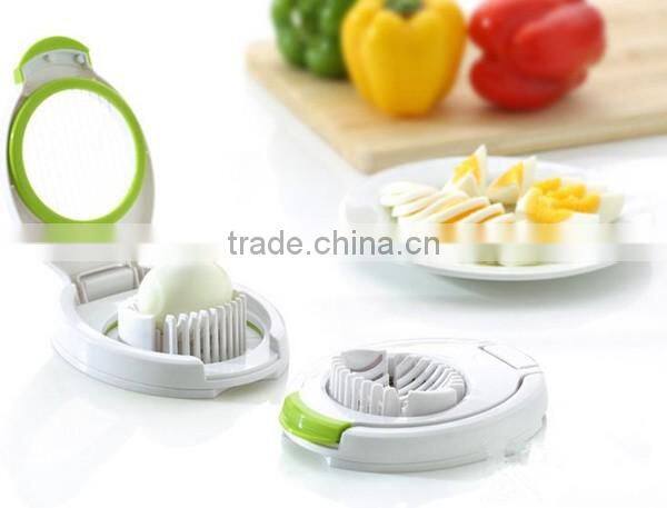 New Design Promotional Plastic Egg Cutter with Stainless Steel Wire Egg Slicer