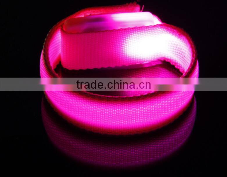 Yiwu Wholesale Low Price Profitional Gift Colorful Fashion Customized Nylon LED Flash Wristband